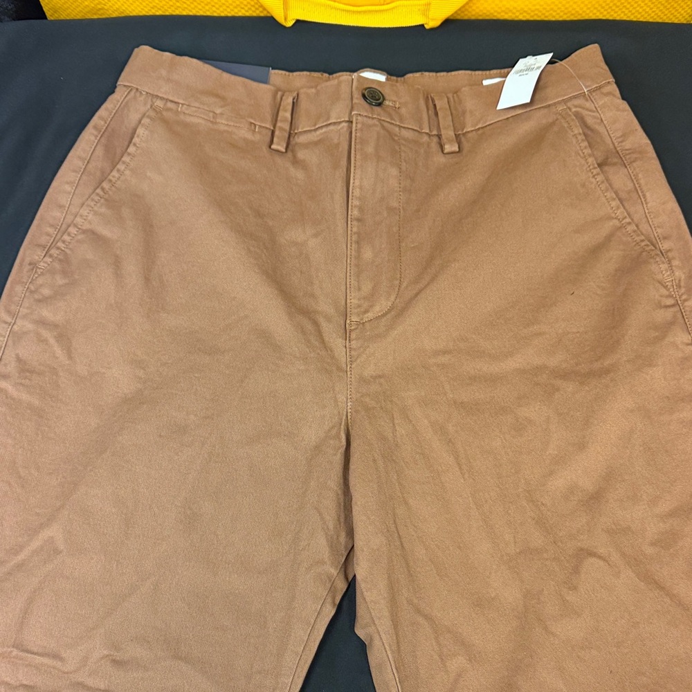 GapFlex Brown Pants 30 x 30 comfort stretch mid rise relaxed leg essential loose